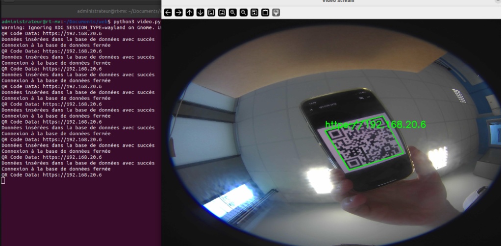 Vue caméra IP et QR Code d'accès